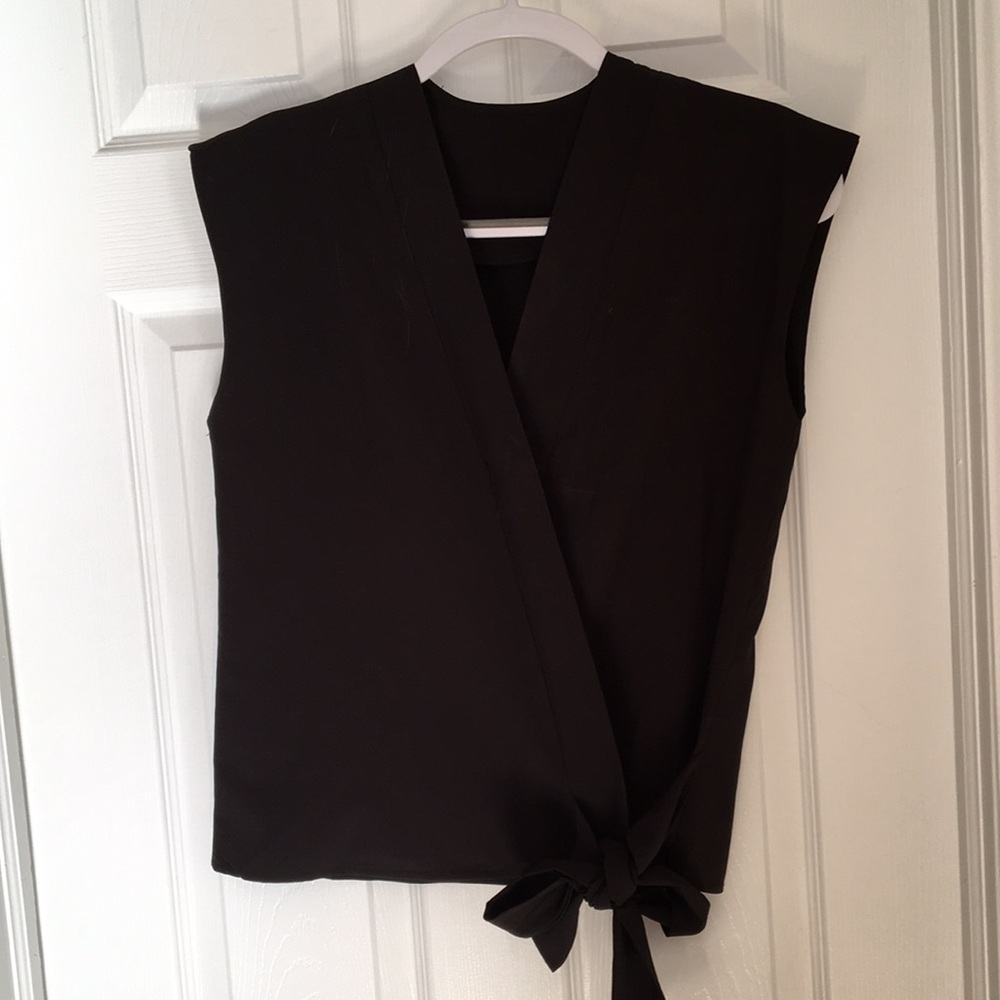 vintage faux-wrap top with cap sleeve